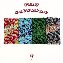 Load image into Gallery viewer, Batik Tilu Sauyunan