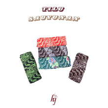 Load image into Gallery viewer, Batik Bogor Motif Tilu Sauyunan - Bahan Dobbi Viscose