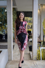 Load image into Gallery viewer, Dress Batik Bogor Motif Angkot

