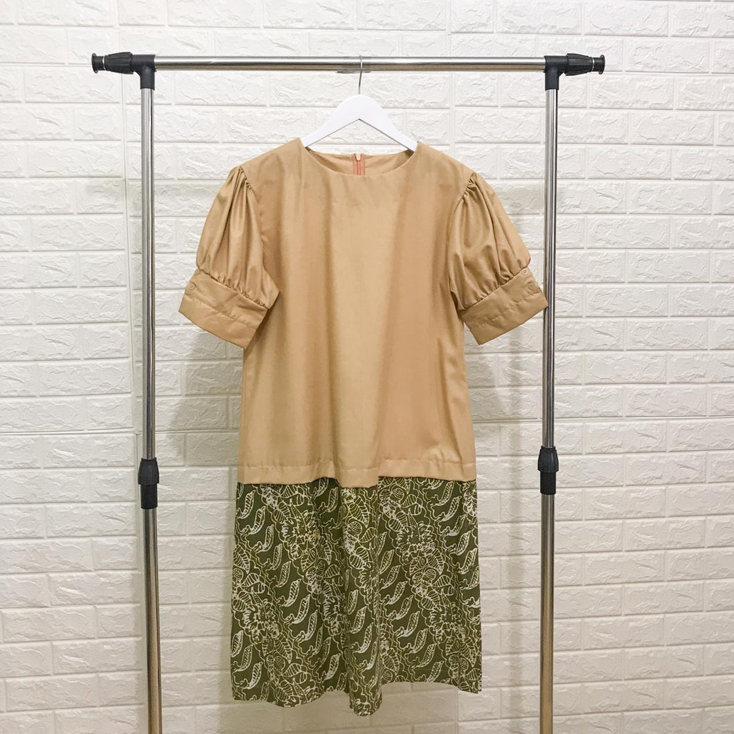 Dress Batik Bogor Motif Tilu Sauyunan