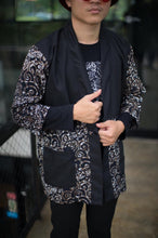 Load image into Gallery viewer, Outer Batik Bogor Pria Motif Kijang Papasangan-Dobbi