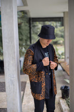 Load image into Gallery viewer, Outer Batik Bogor Pria Motif Kijang Papasangan-Katun