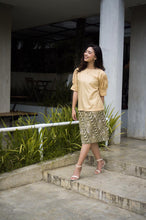 Load image into Gallery viewer, Dress Batik Bogor Motif Tilu Sauyunan