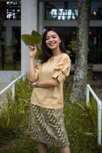 Load image into Gallery viewer, Dress Batik Bogor Motif Tilu Sauyunan
