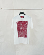Load image into Gallery viewer, T-shirt Batik Doodle - J3
